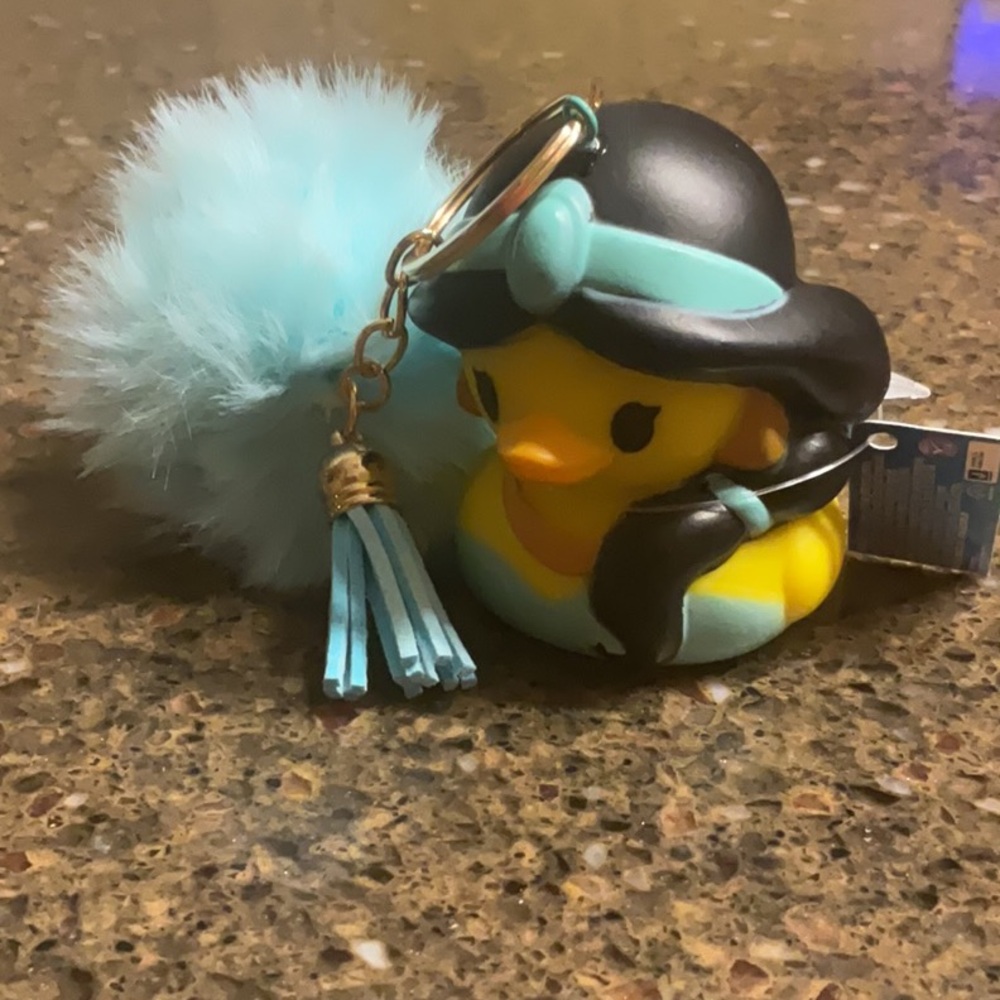 PRINCESS JASMINE RUBBER DUCKIE - Picture 3 of 3